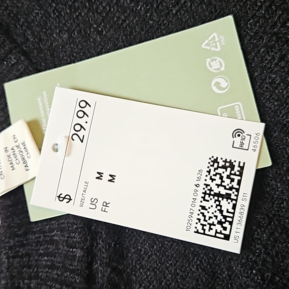 NWT H&M Rhinestone Sweater - Picture 6 of 6